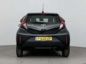 Toyota Aygo (2022) thumbnail 5