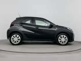 Toyota Aygo (2022) thumbnail 7