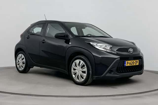 Toyota Aygo (2022) thumbnail 8