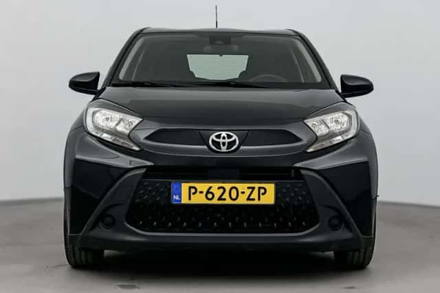 Toyota Aygo (2022) thumbnail 9