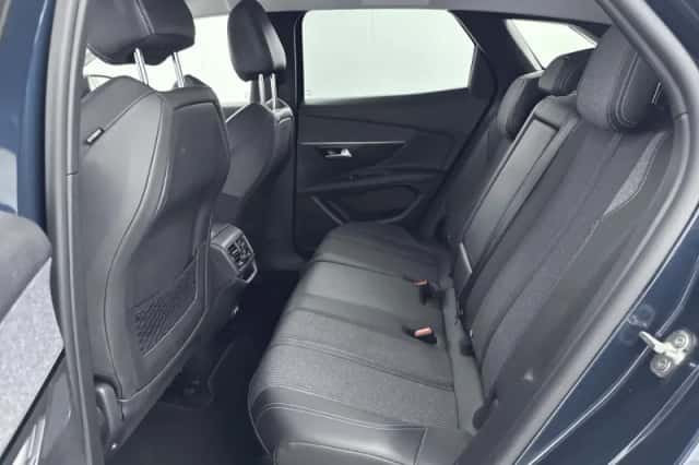 Peugeot 3008 (2021) thumbnail 14
