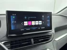 Peugeot 3008 (2021) thumbnail 20