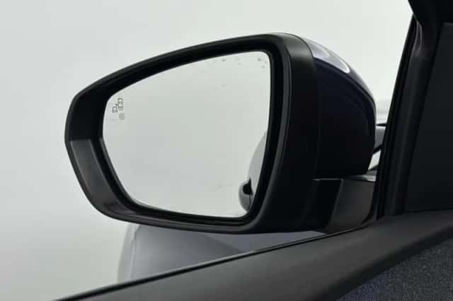 Peugeot 3008 (2021) thumbnail 30