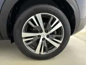 Peugeot 3008 (2021) thumbnail 32