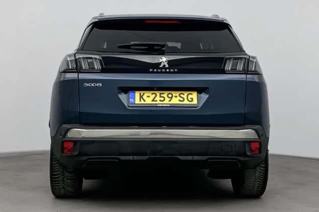 Peugeot 3008 (2021) thumbnail 6