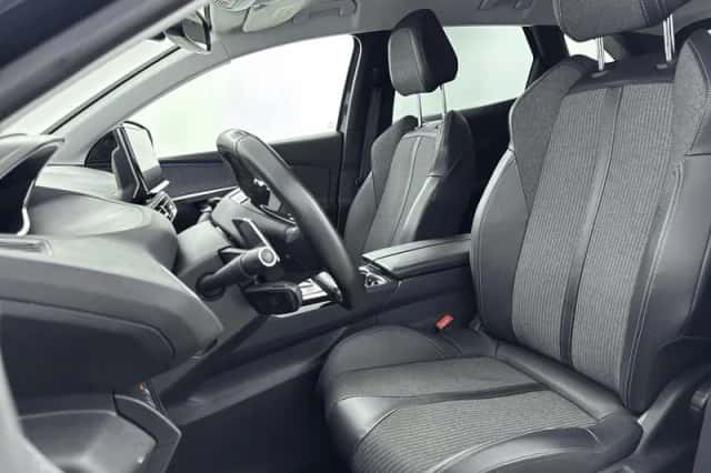 Peugeot 3008 (2021) thumbnail 10