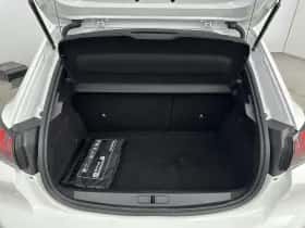 Peugeot 208 (2023) thumbnail 15