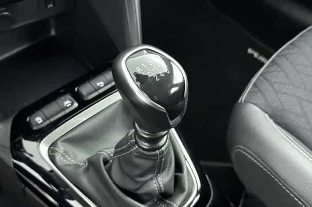 Opel Corsa (2022) thumbnail 24