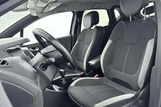 Renault Captur (2019) thumbnail 13