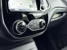 Renault Captur (2019) thumbnail 22