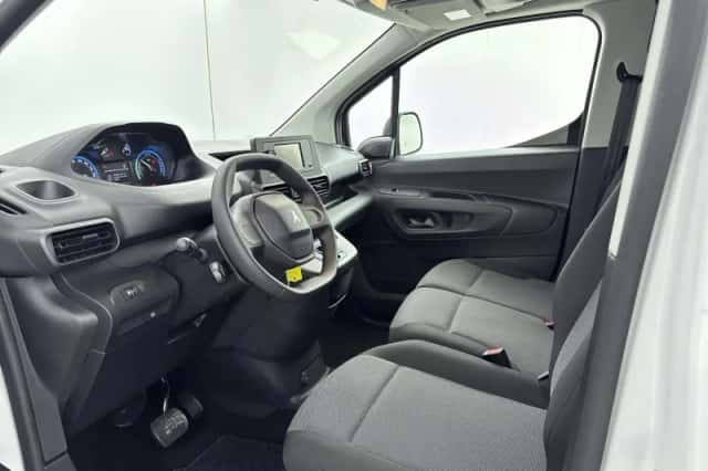 Peugeot E-Partner (2023) thumbnail 12