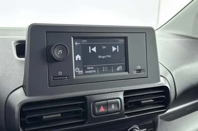 Peugeot E-Partner (2023) thumbnail 21