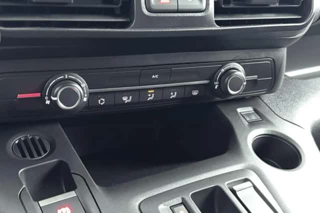 Peugeot E-Partner (2023) thumbnail 23