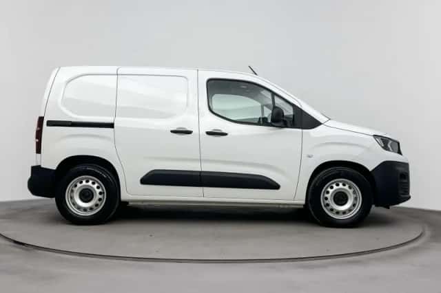 Peugeot E-Partner (2023) thumbnail 8