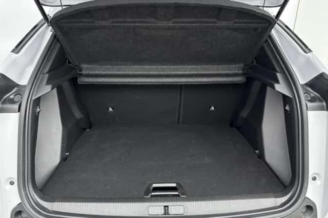 Peugeot 2008 (2025) thumbnail 16