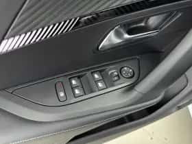Peugeot 2008 (2025) thumbnail 17