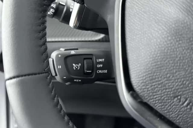 Peugeot 2008 (2025) thumbnail 20