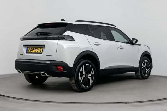Peugeot 2008 (2025) thumbnail 3
