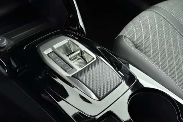 Peugeot 2008 (2025) thumbnail 26
