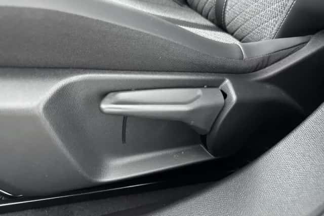 Peugeot 2008 (2025) thumbnail 33