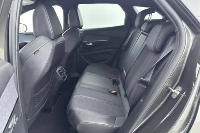 Peugeot 3008 (2019) thumbnail 16