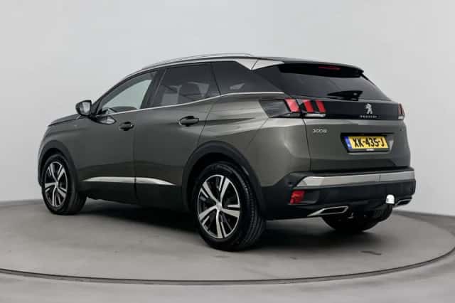 Peugeot 3008 (2019) thumbnail 3