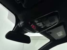 Peugeot 3008 (2019) thumbnail 28