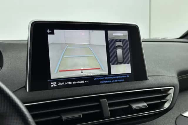 Peugeot 3008 (2019) thumbnail 8