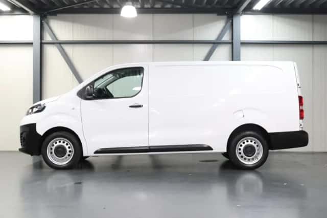 Fiat Scudo (2024) thumbnail 2