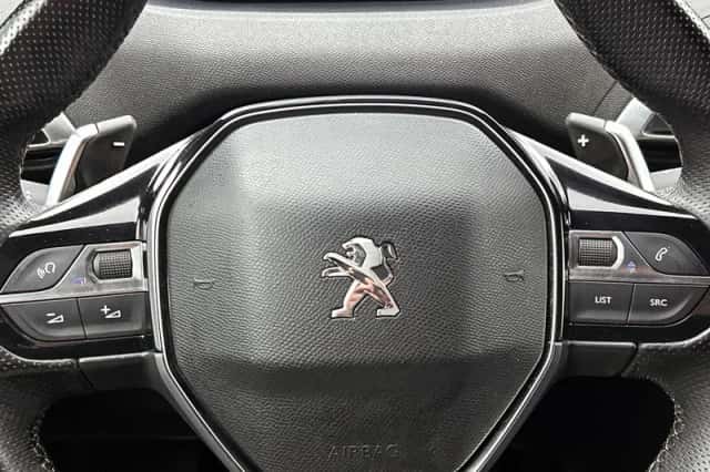 Peugeot 3008 (2020) thumbnail 13
