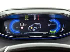 Peugeot 3008 (2020) thumbnail 14