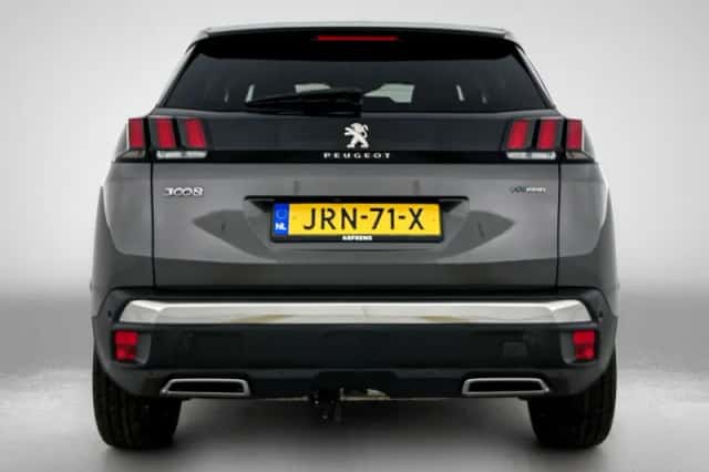 Peugeot 3008 (2020) thumbnail 4