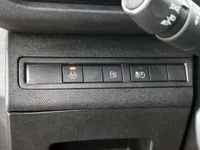 Peugeot 3008 (2020) thumbnail 33