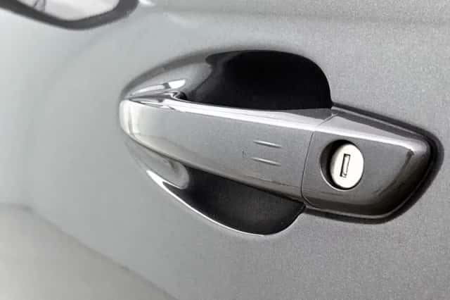 Peugeot 3008 (2020) thumbnail 34
