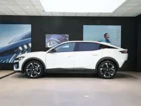 Peugeot 408 (2025) thumbnail 2