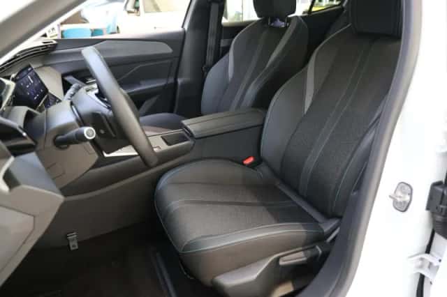 Peugeot 408 (2025) thumbnail 13