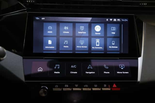Peugeot 408 (2025) thumbnail 30
