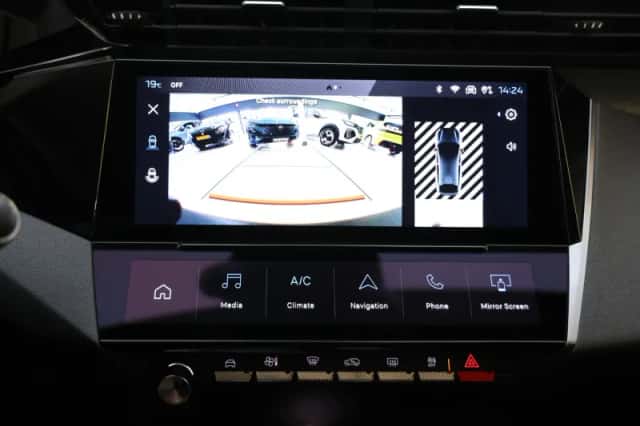 Peugeot 408 (2025) thumbnail 32