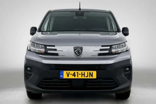 Peugeot Partner (2024) thumbnail 2