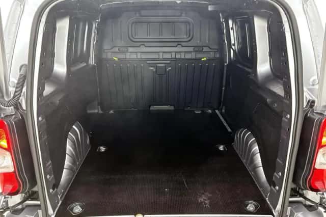 Peugeot Partner (2024) thumbnail 25