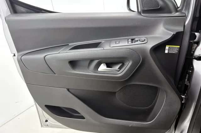 Peugeot Partner (2024) thumbnail 29