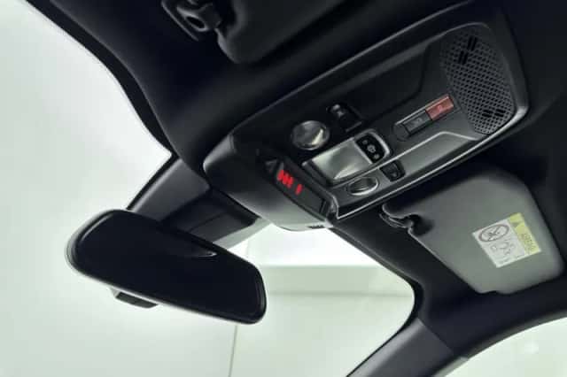 Peugeot e-2008 (2025) thumbnail 24