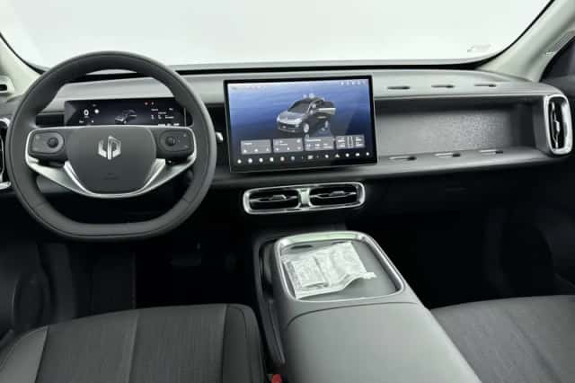Leapmotor B10 (2026) thumbnail 4