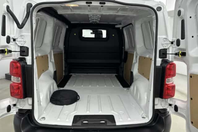 Opel Vivaro-e (2025) thumbnail 17