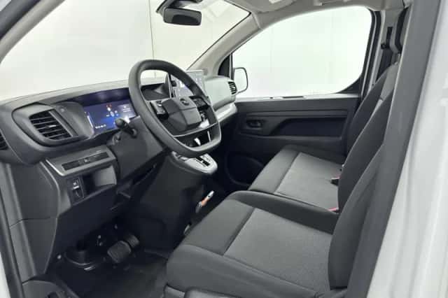Opel Vivaro-e (2025) thumbnail 6