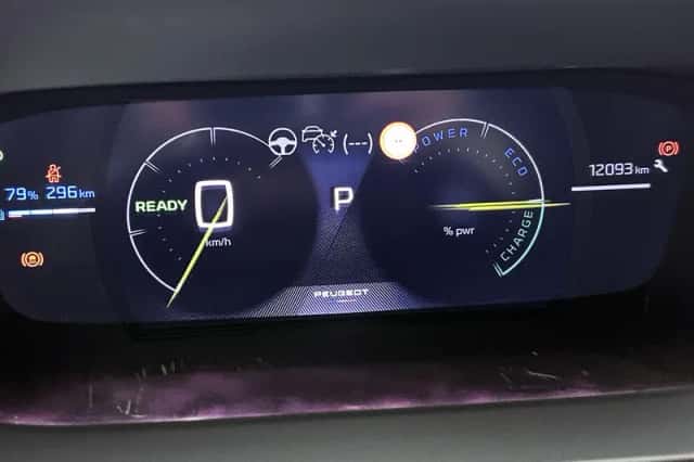 Peugeot e-2008 (2025) thumbnail 15