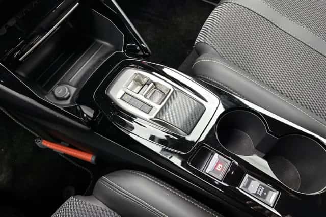 Peugeot e-2008 (2025) thumbnail 24