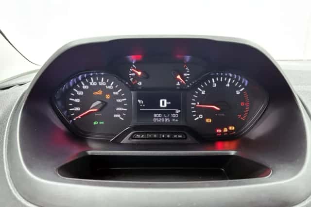Peugeot Partner (2023) thumbnail 13