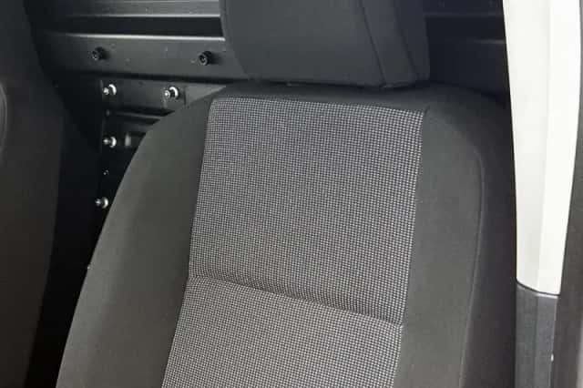 Peugeot Partner (2023) thumbnail 24
