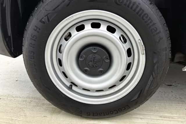 Peugeot Partner (2023) thumbnail 31